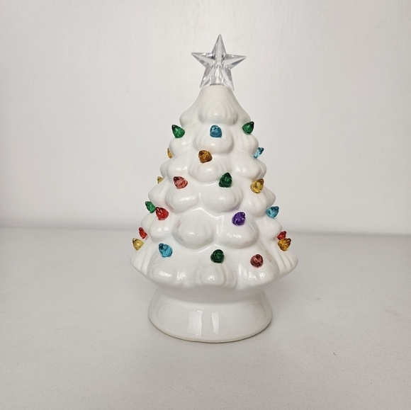Mr Christmas ceramic light up tree - Picture 1 of 14